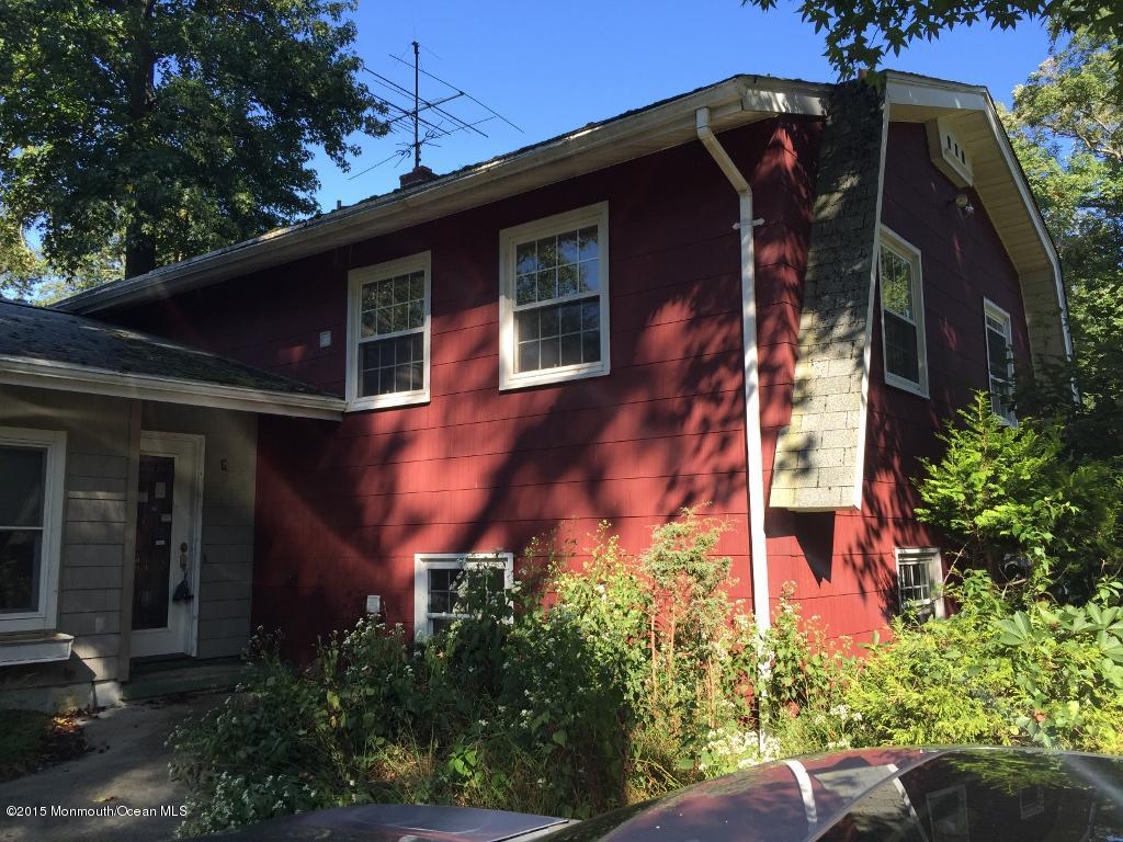 182 Peskin Road Farmingdale, NJ 07727 - Photo 3 of 7 LEFT