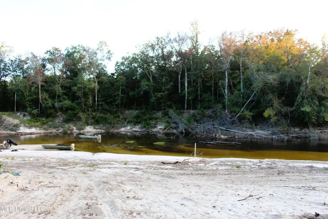 $379,000 | 612 Highway 612, Lucedale, MS 39452