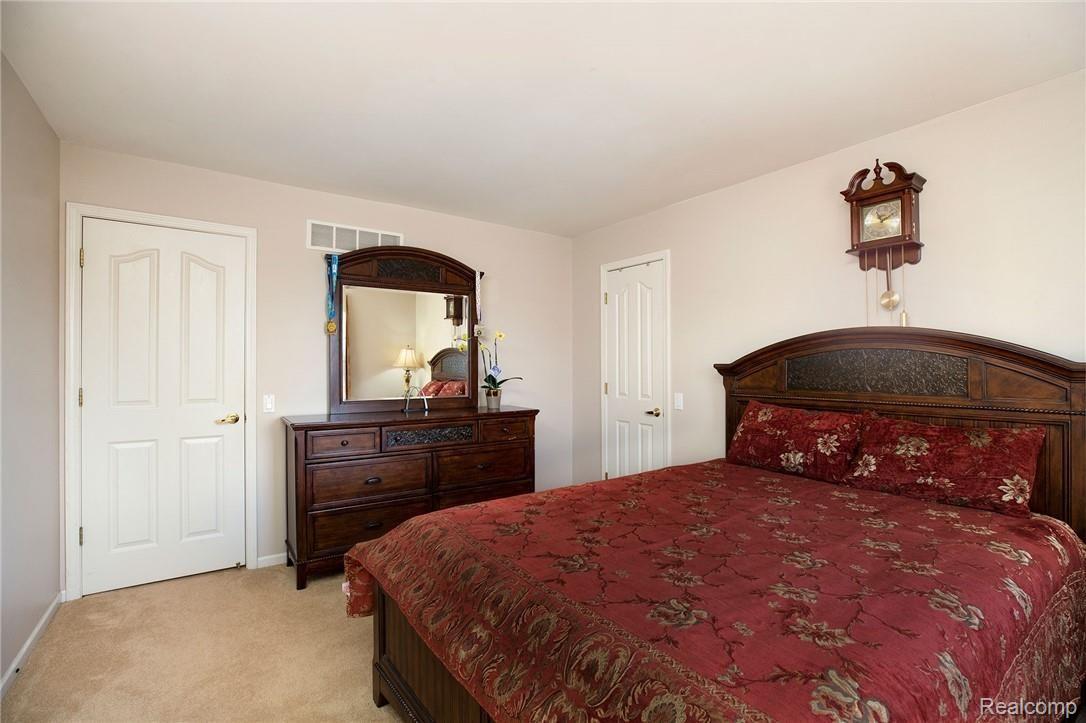 46970 Eastbourne Road Canton, MI 48188 - Photo 28 of 41 RM_48.jpg