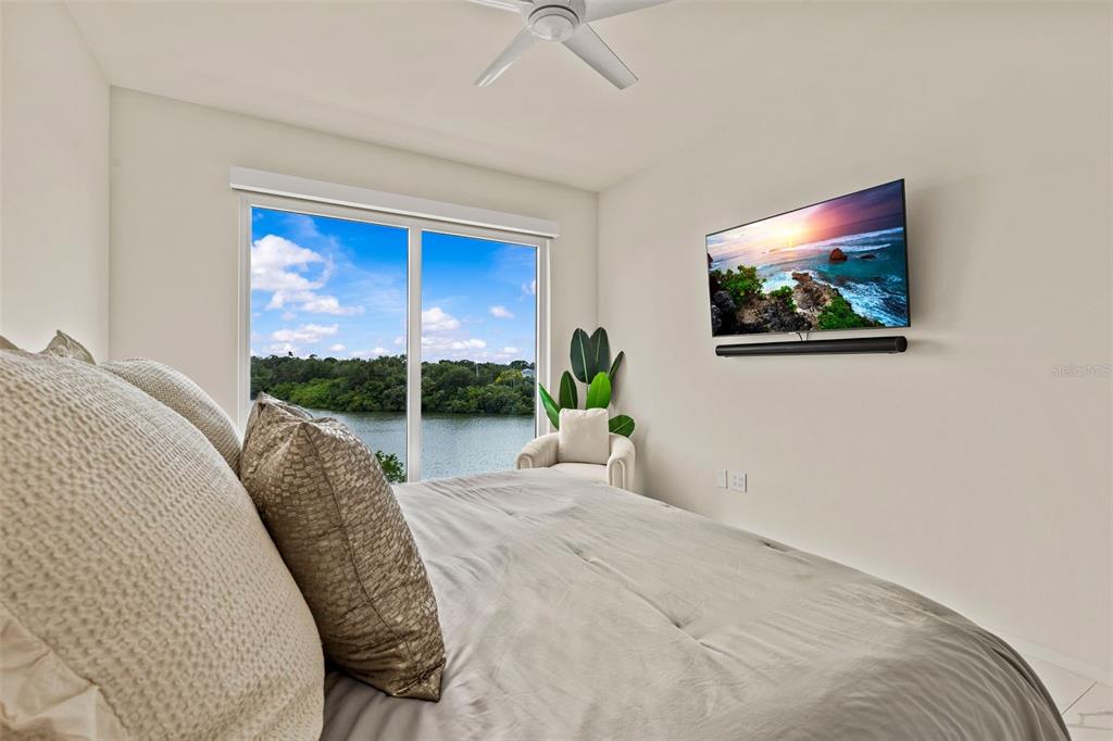 1020 Sunset Point Road, Unit 310 Clearwater, FL 33755 - Photo 24 of 86