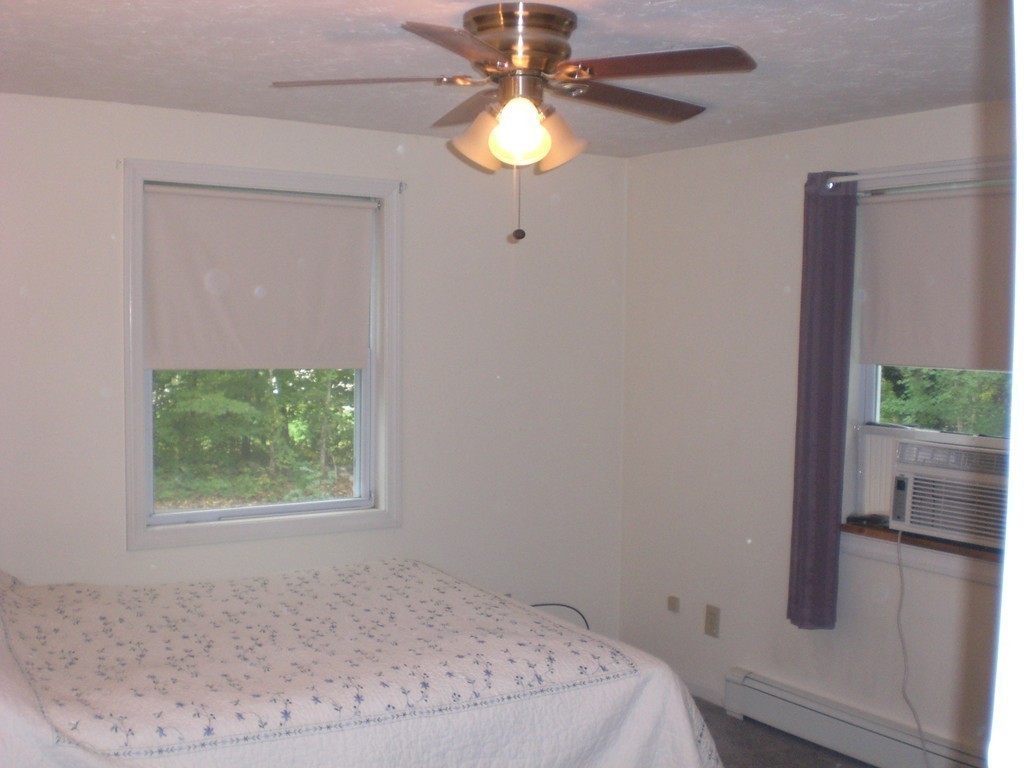 36 Whiting Road Oxford, MA 01540 - Photo 11 of 28