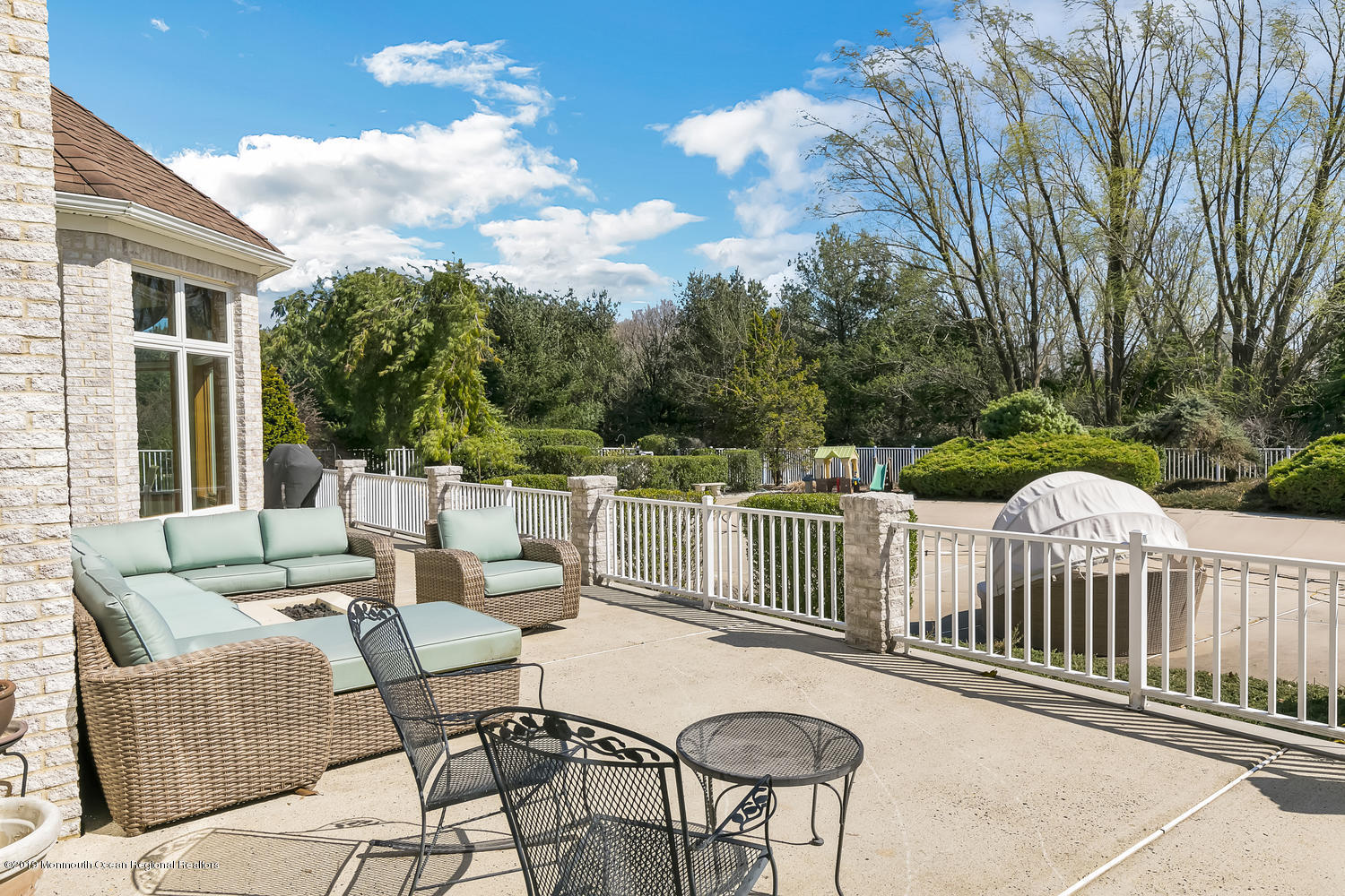 39 Rivers Edge Drive Colts Neck, NJ 07722 - Photo 31 of 45 39 Rivers Edge Dr Colts Neck-large-030-2