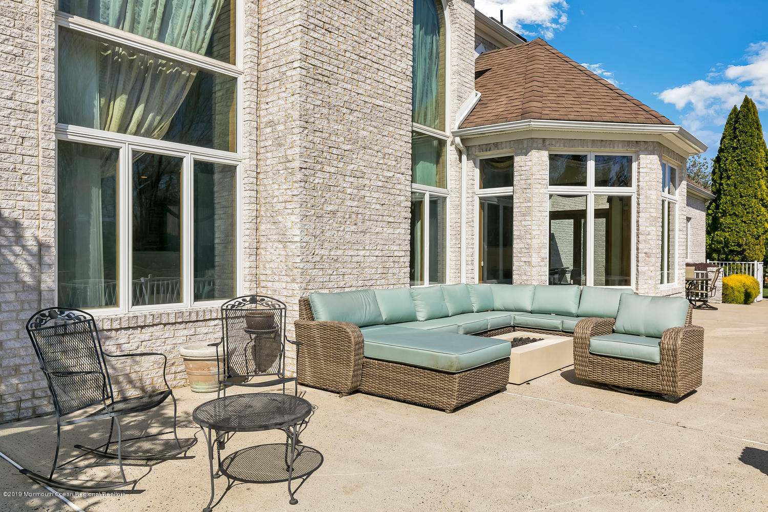 39 Rivers Edge Drive Colts Neck, NJ 07722 - Photo 32 of 45 39 Rivers Edge Dr Colts Neck-large-031-2