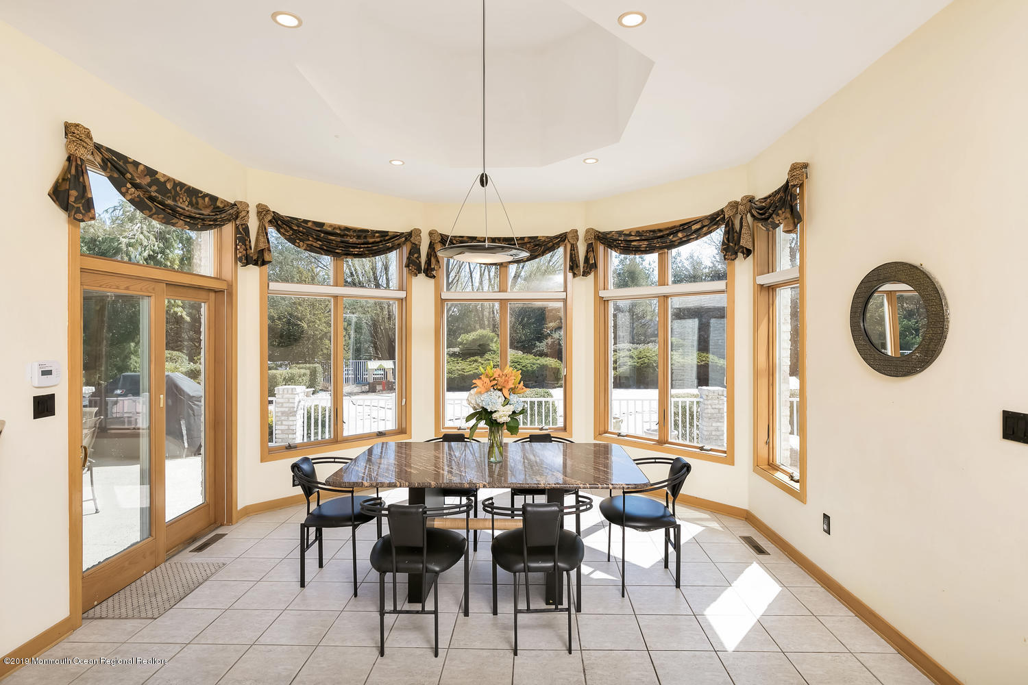 39 Rivers Edge Drive Colts Neck, NJ 07722 - Photo 9 of 45 39 Rivers Edge Dr Colts Neck-large-009-1