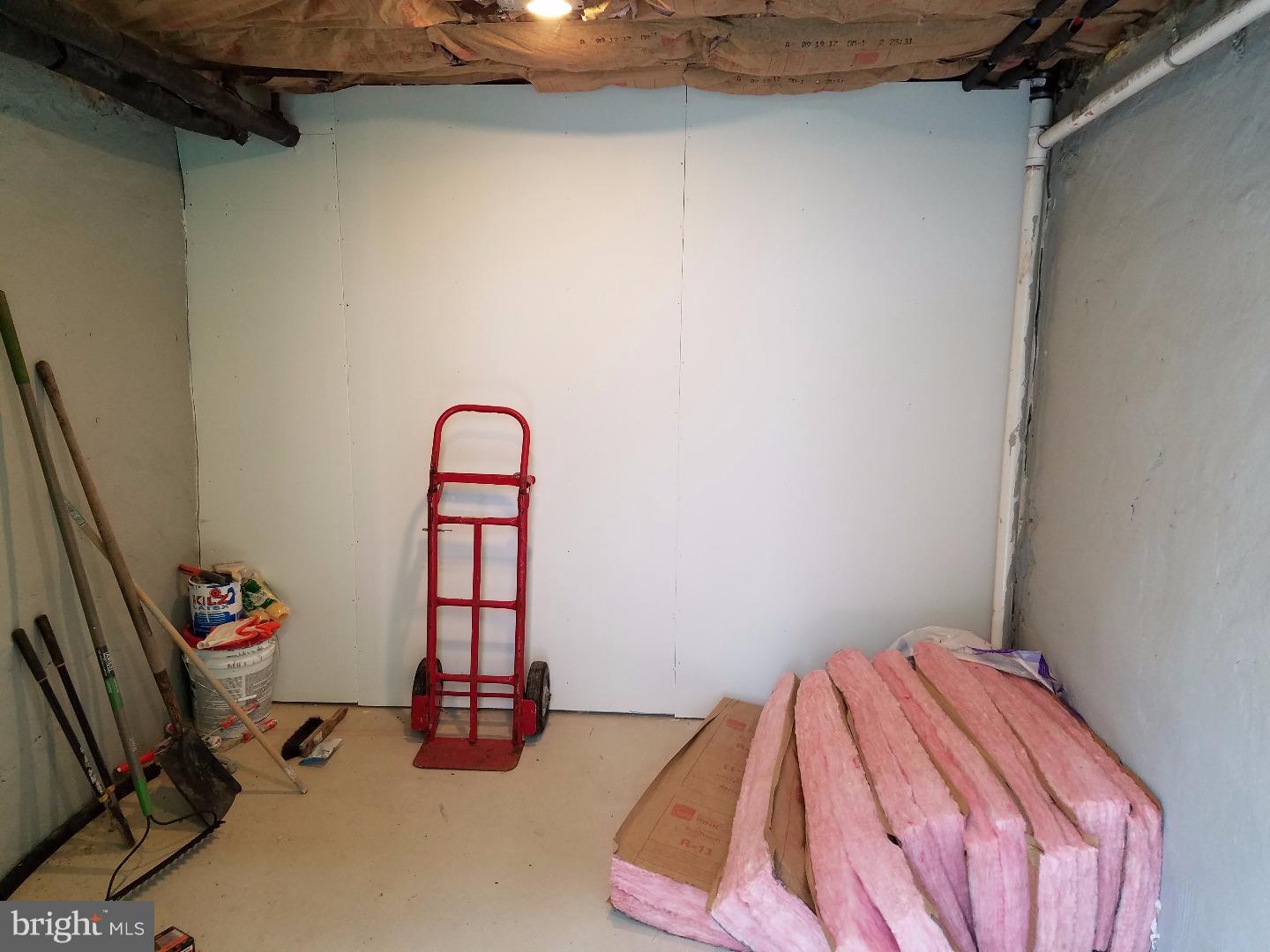 306 Bayard Road Upper Darby, PA 19082 - Photo 20 of 20 Garage