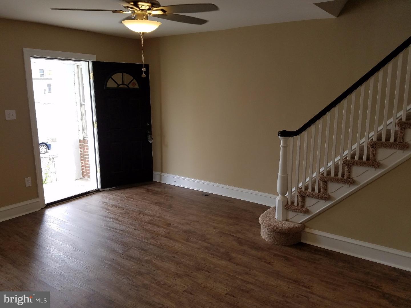 306 Bayard Road Upper Darby, PA 19082 - Photo 3 of 20 Living Room