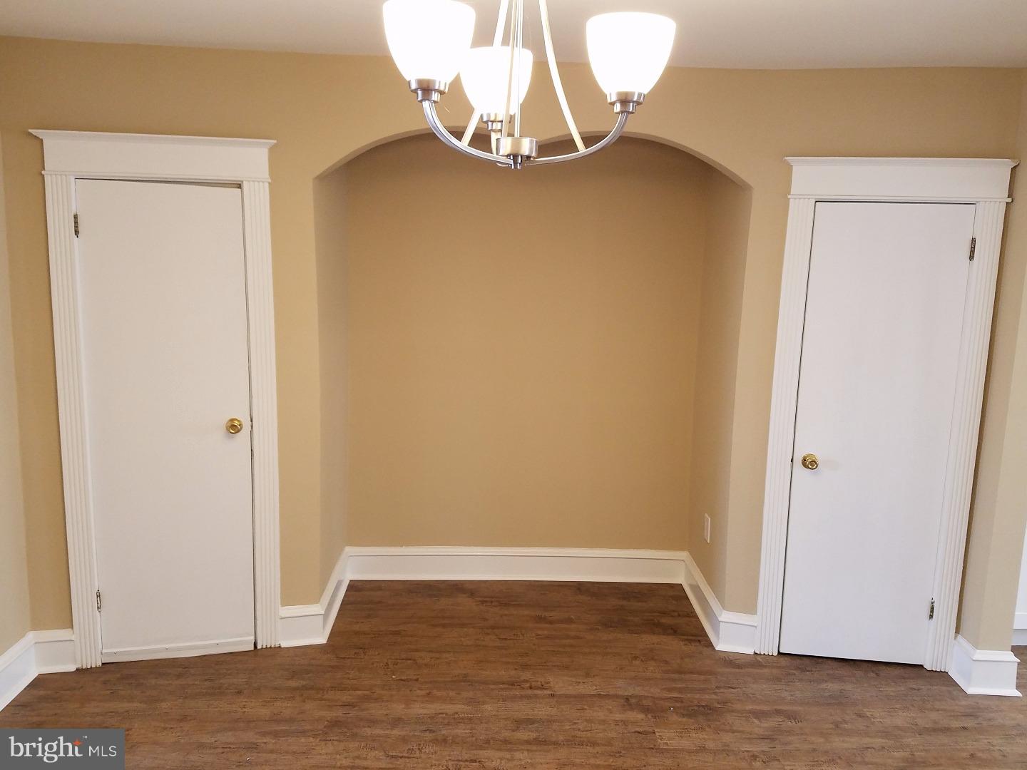 306 Bayard Road Upper Darby, PA 19082 - Photo 5 of 20 Dining Room