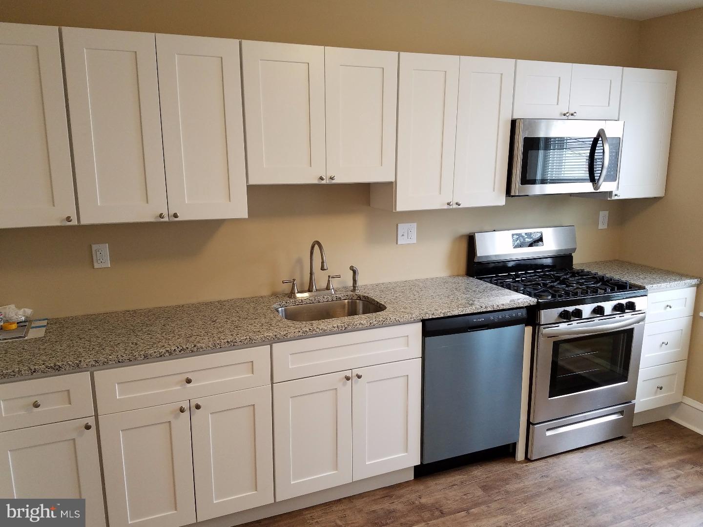 306 Bayard Road Upper Darby, PA 19082 - Photo 7 of 20 Kitchen