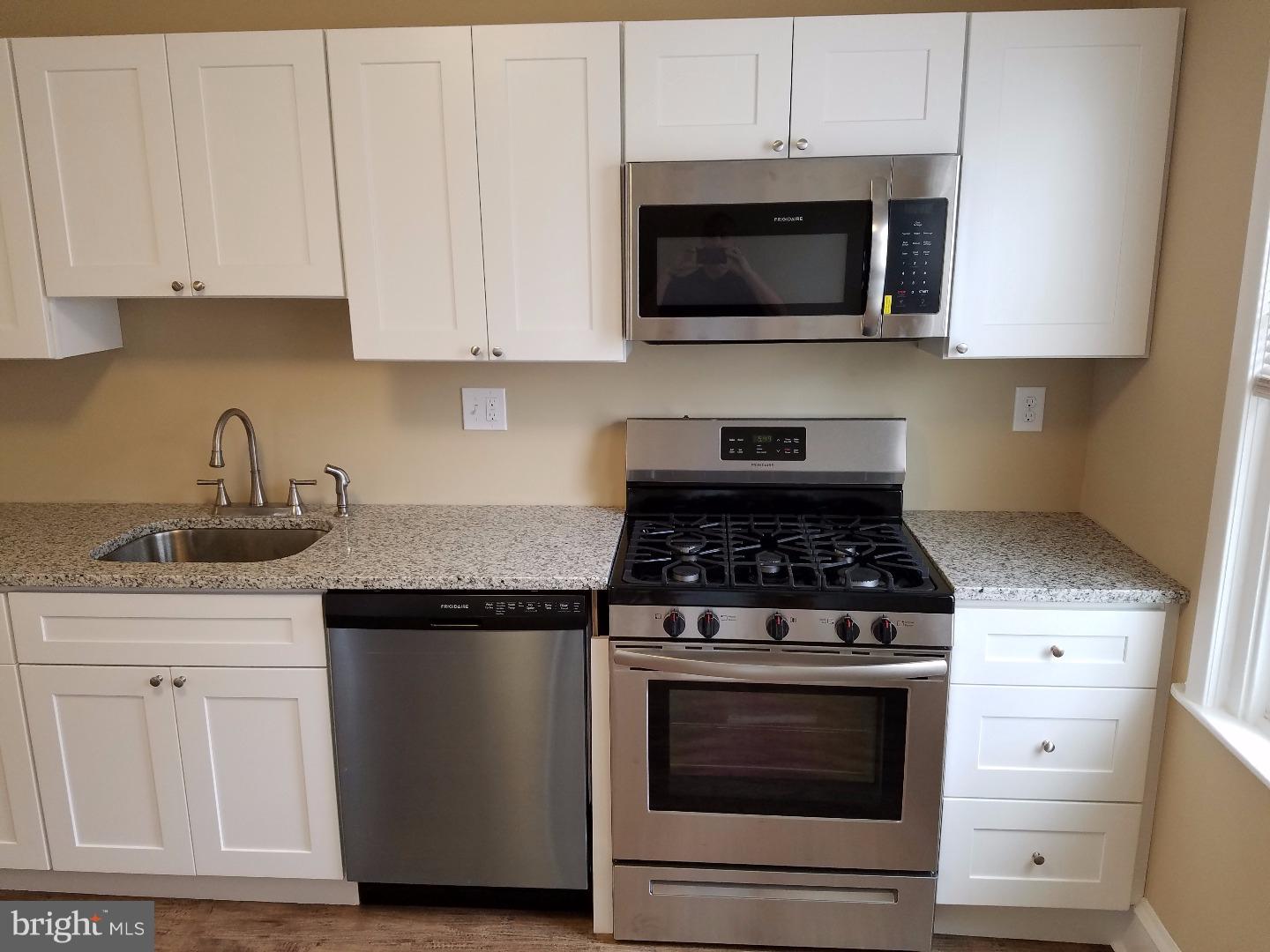 306 Bayard Road Upper Darby, PA 19082 - Photo 8 of 20 Kitchen
