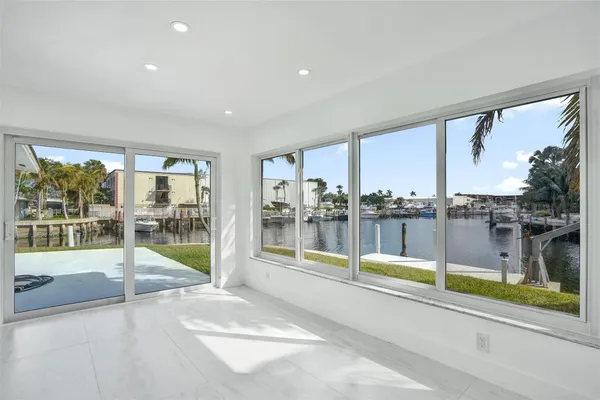 $4,800 | 1960 Southeast 5th Court, Pompano Beach, FL 33060
