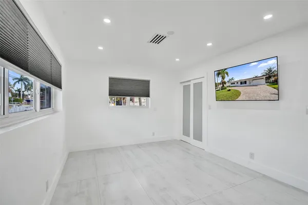 $4,800 | 1960 Southeast 5th Court, Pompano Beach, FL 33060