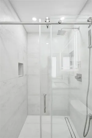 $4,800 | 1960 Southeast 5th Court, Pompano Beach, FL 33060