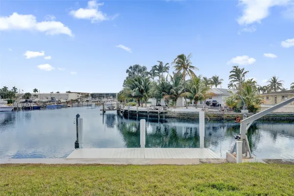 $4,800 | 1960 Southeast 5th Court, Pompano Beach, FL 33060