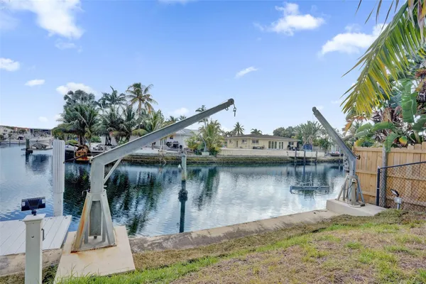 $4,800 | 1960 Southeast 5th Court, Pompano Beach, FL 33060