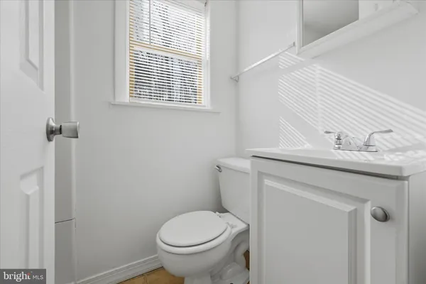 a view of a big room with a bathroom