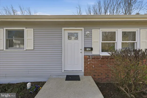 a picture of a park with a floor