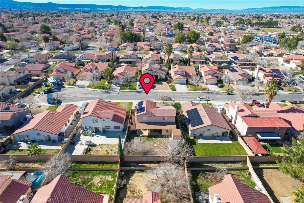43922 Fallon Drive Lancaster, CA 93535 - Photo 26 of 36 an aerial view of residential houses with outdoor space