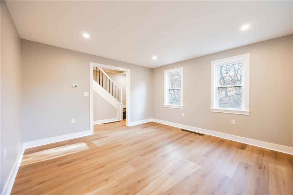 5 North Park Road Pittsburgh, PA 15229 - Photo 8 of 36