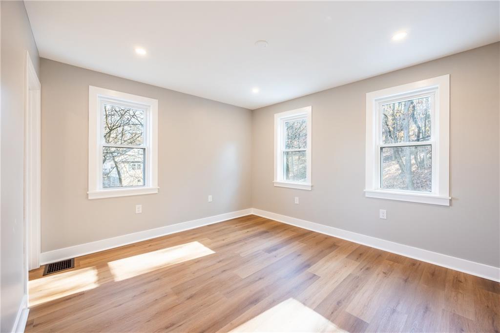 5 North Park Road Pittsburgh, PA 15229 - Photo 10 of 36