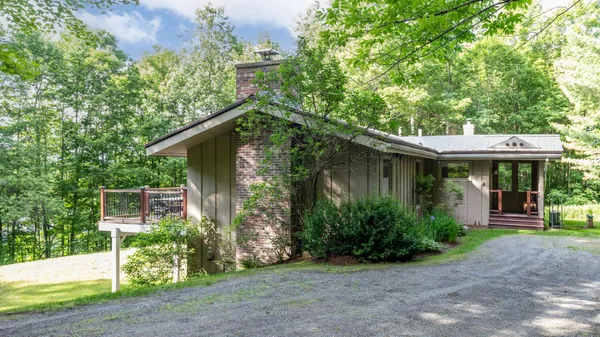 $850,000 | 221 Brush Hill Road, Stowe, VT 05672