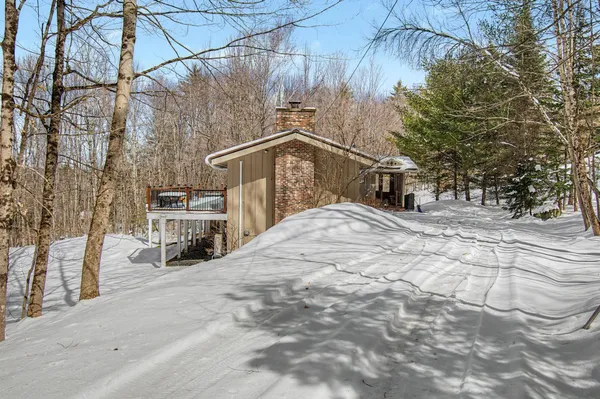 $850,000 | 221 Brush Hill Road, Stowe, VT 05672