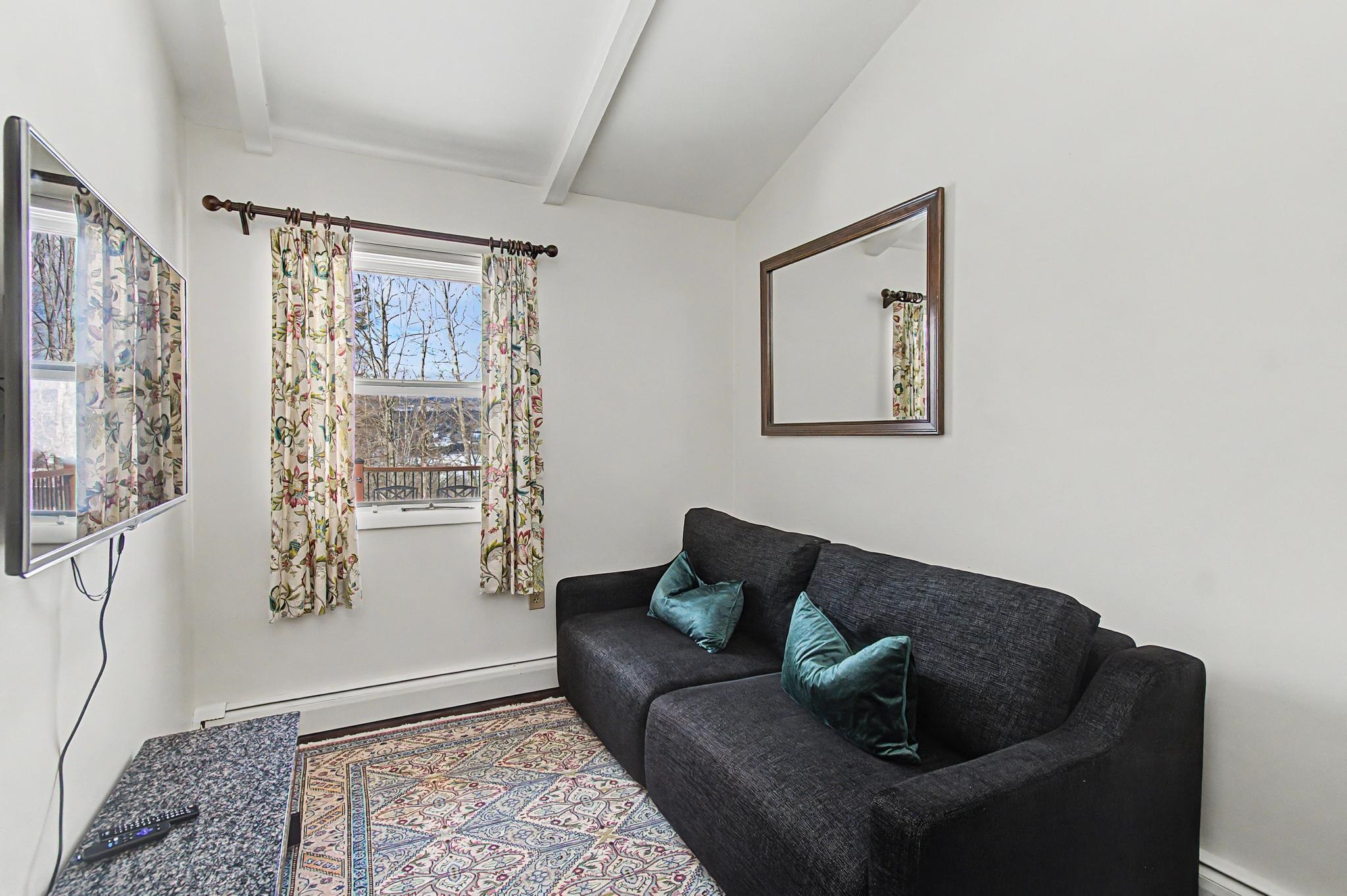 221 Brush Hill Road Stowe, VT 05672 - Photo 16 of 40