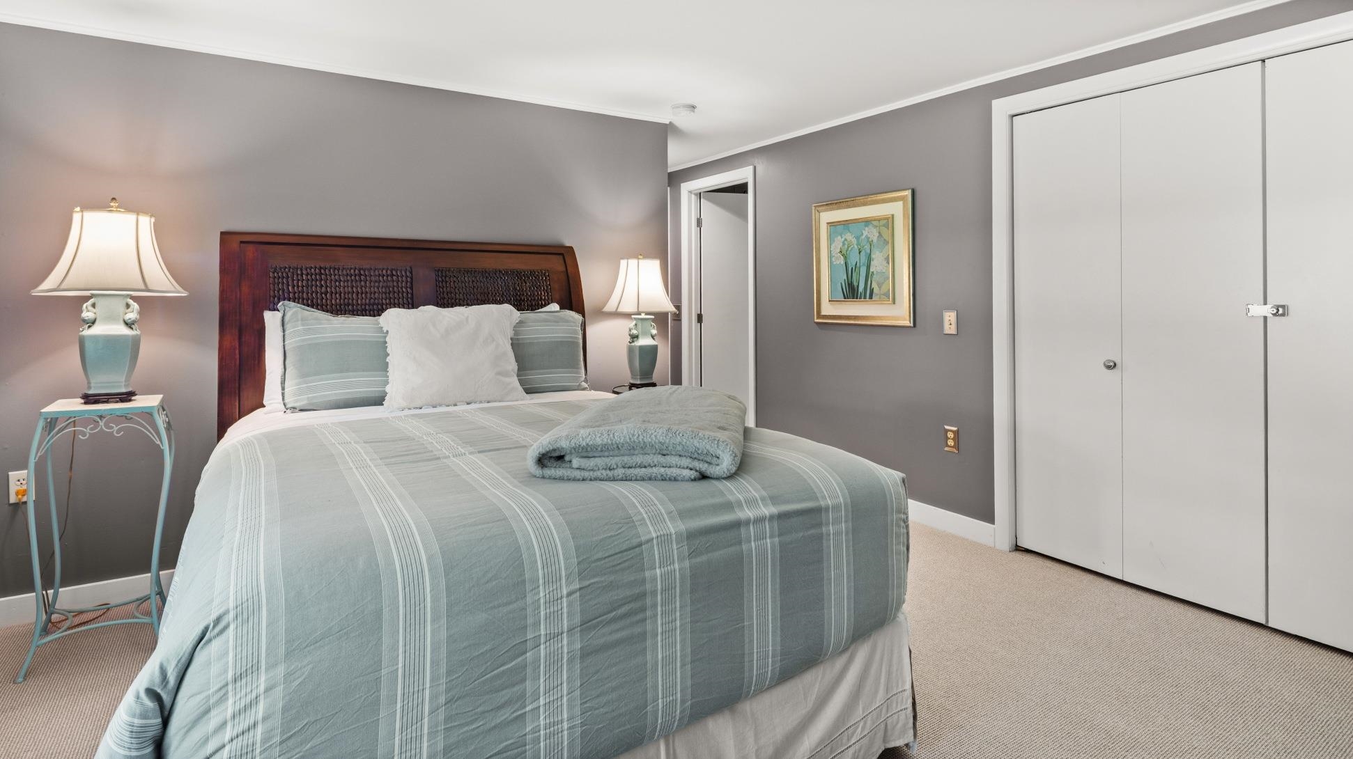 221 Brush Hill Road Stowe, VT 05672 - Photo 21 of 40