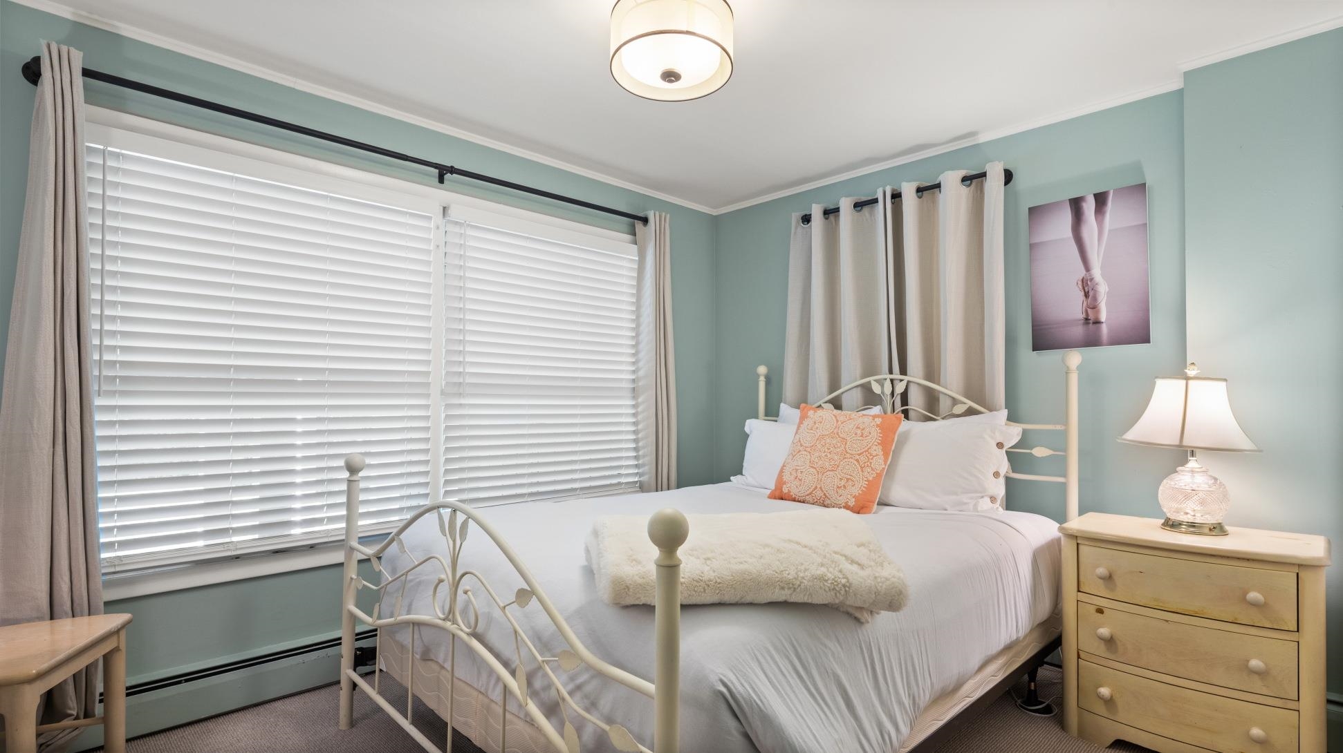 221 Brush Hill Road Stowe, VT 05672 - Photo 25 of 40