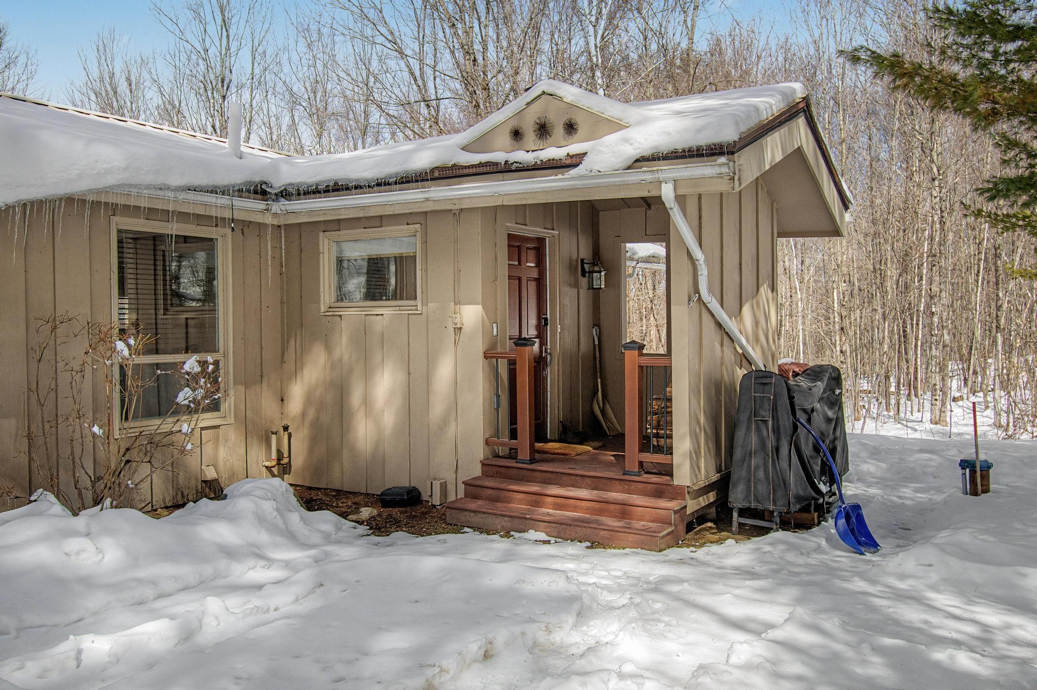 221 Brush Hill Road Stowe, VT 05672 - Photo 3 of 40