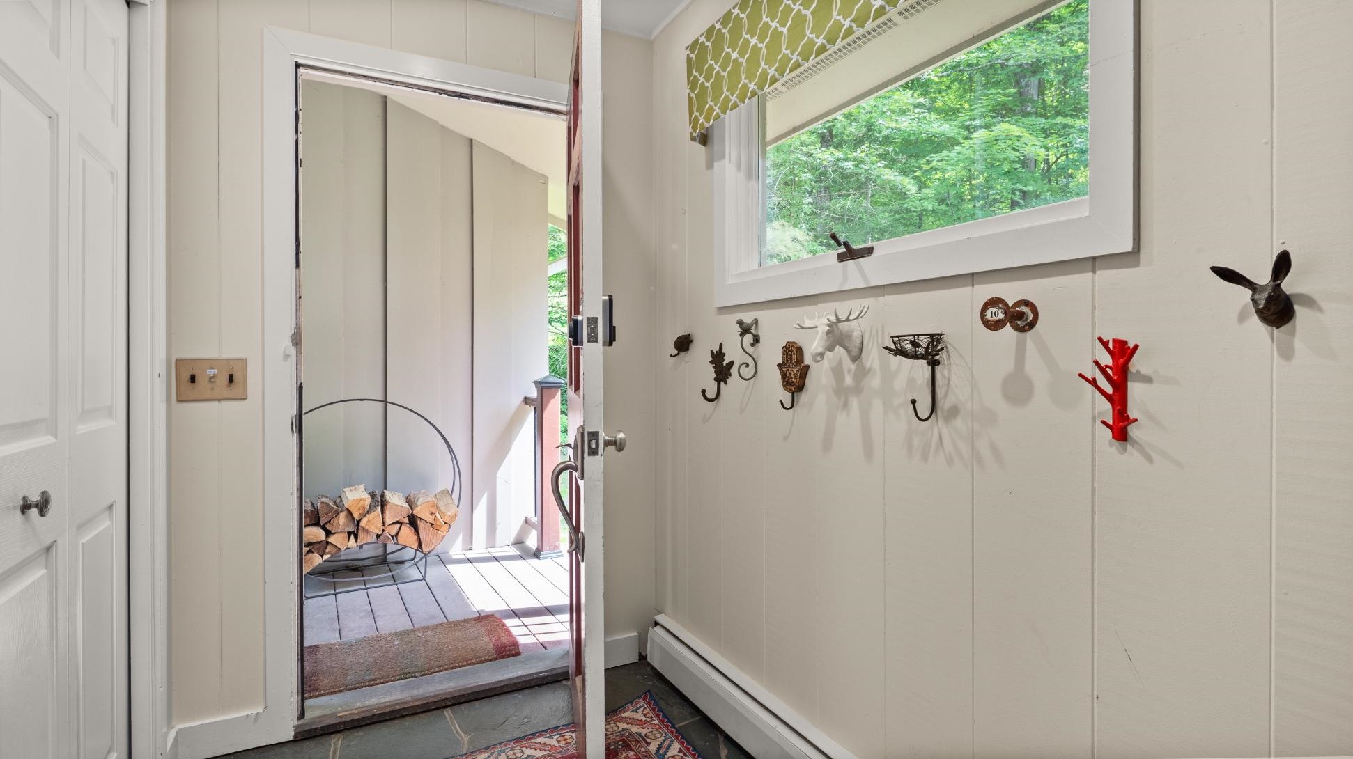 221 Brush Hill Road Stowe, VT 05672 - Photo 4 of 40