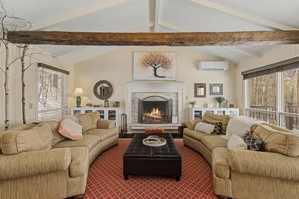 $850,000 | 221 Brush Hill Road, Stowe, VT 05672