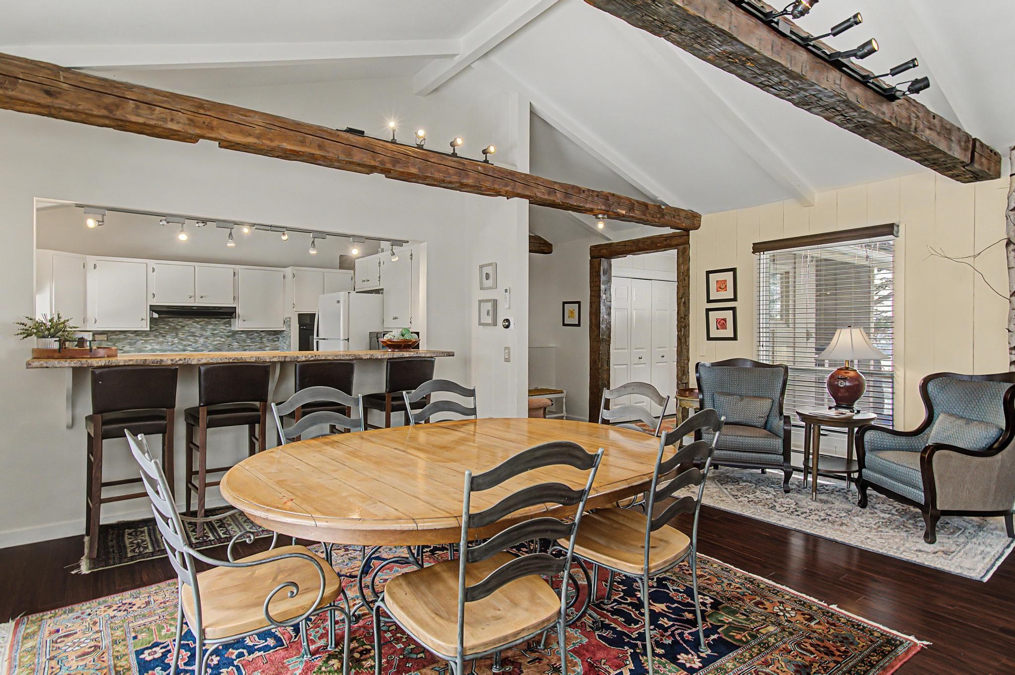 221 Brush Hill Road Stowe, VT 05672 - Photo 9 of 40