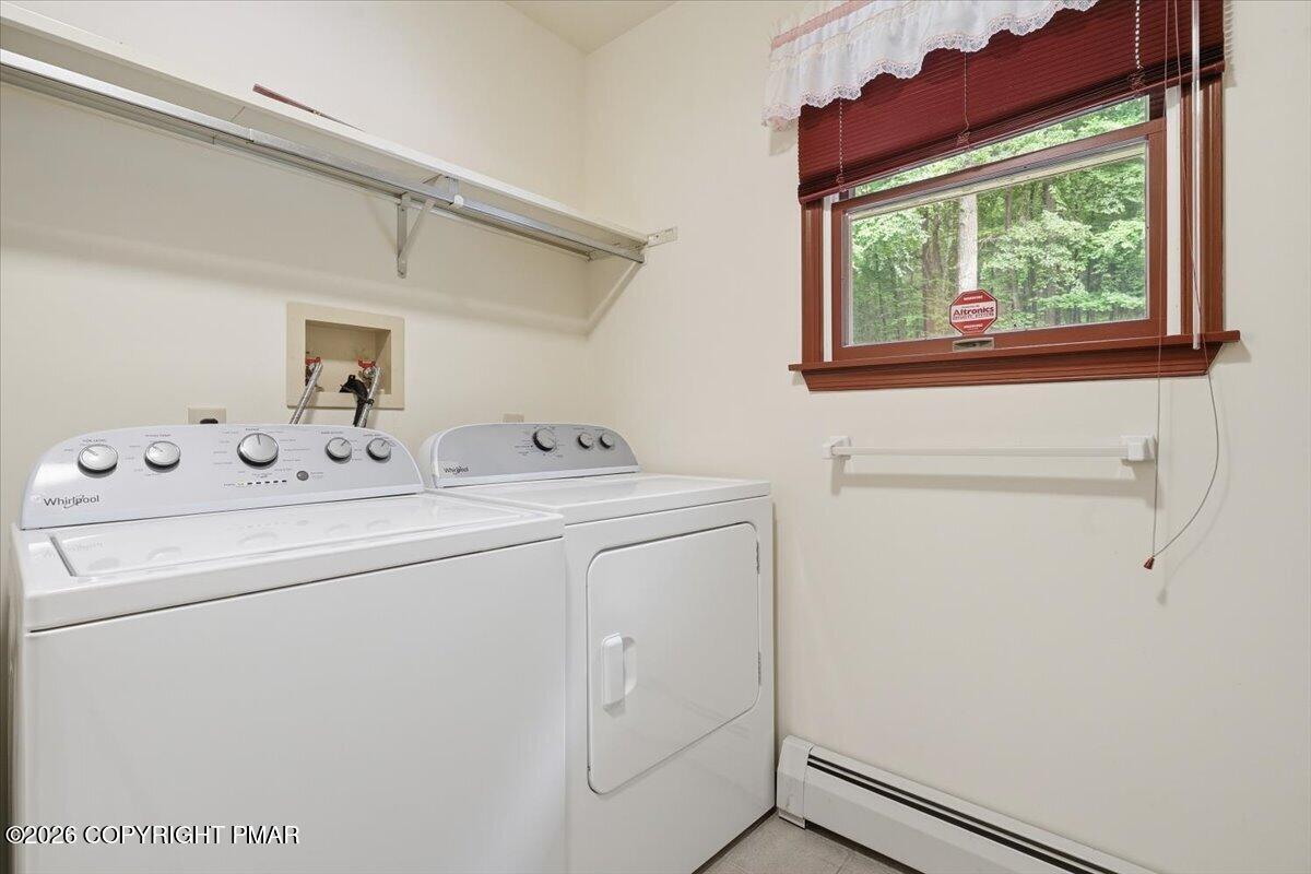 209 Foothill Boulevard Effort, PA 18330 - Photo 44 of 61 Bath 2 with Laundry