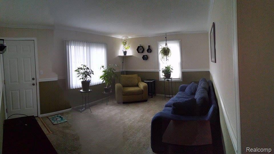 7121 Lapeer Road Davison, MI 48423 - Photo 11 of 31 35.jpg