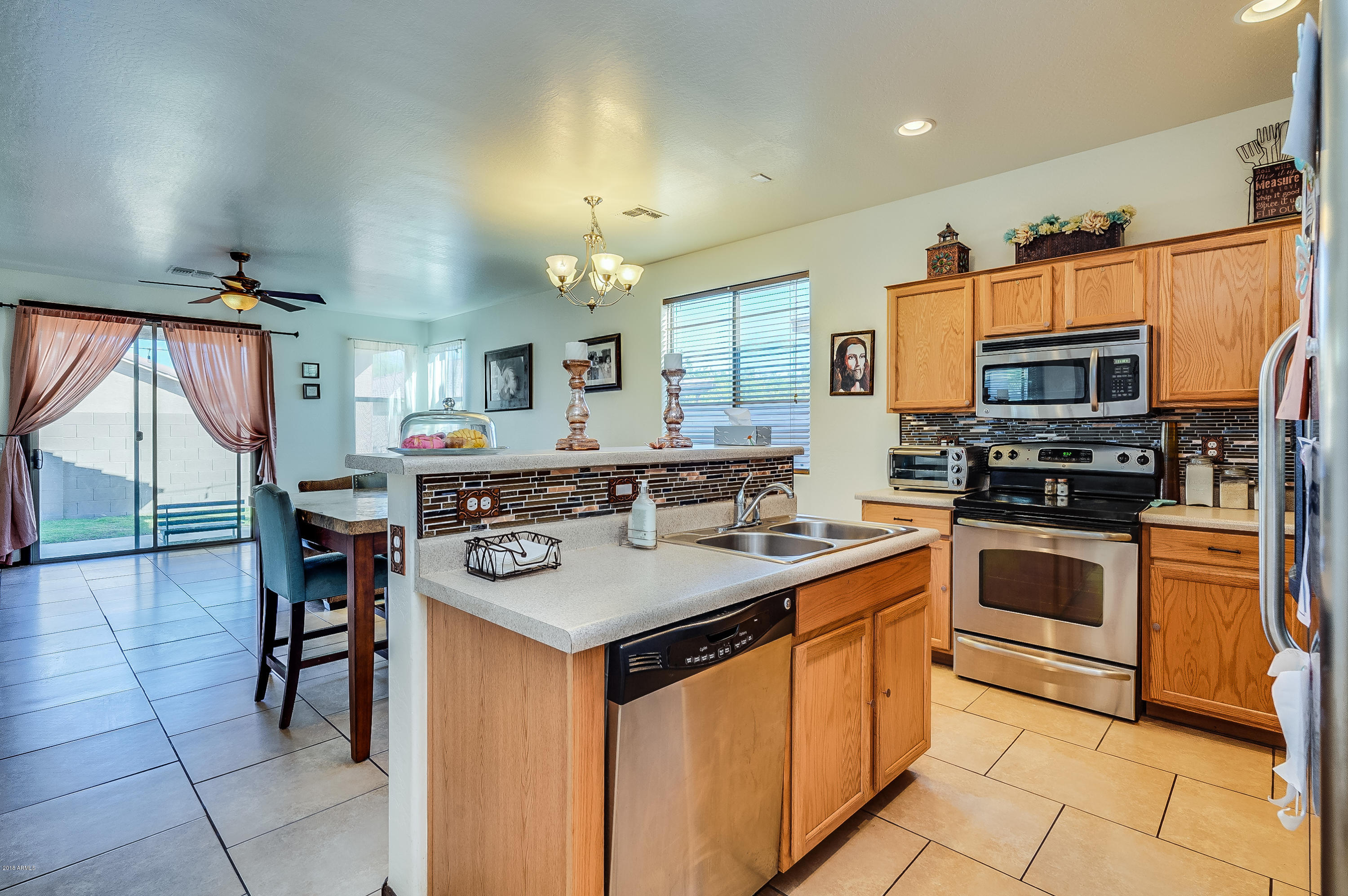 2518 West Beverly Rd. Phoenix, AZ 85041 - Photo 23 of 48 Beverly-27