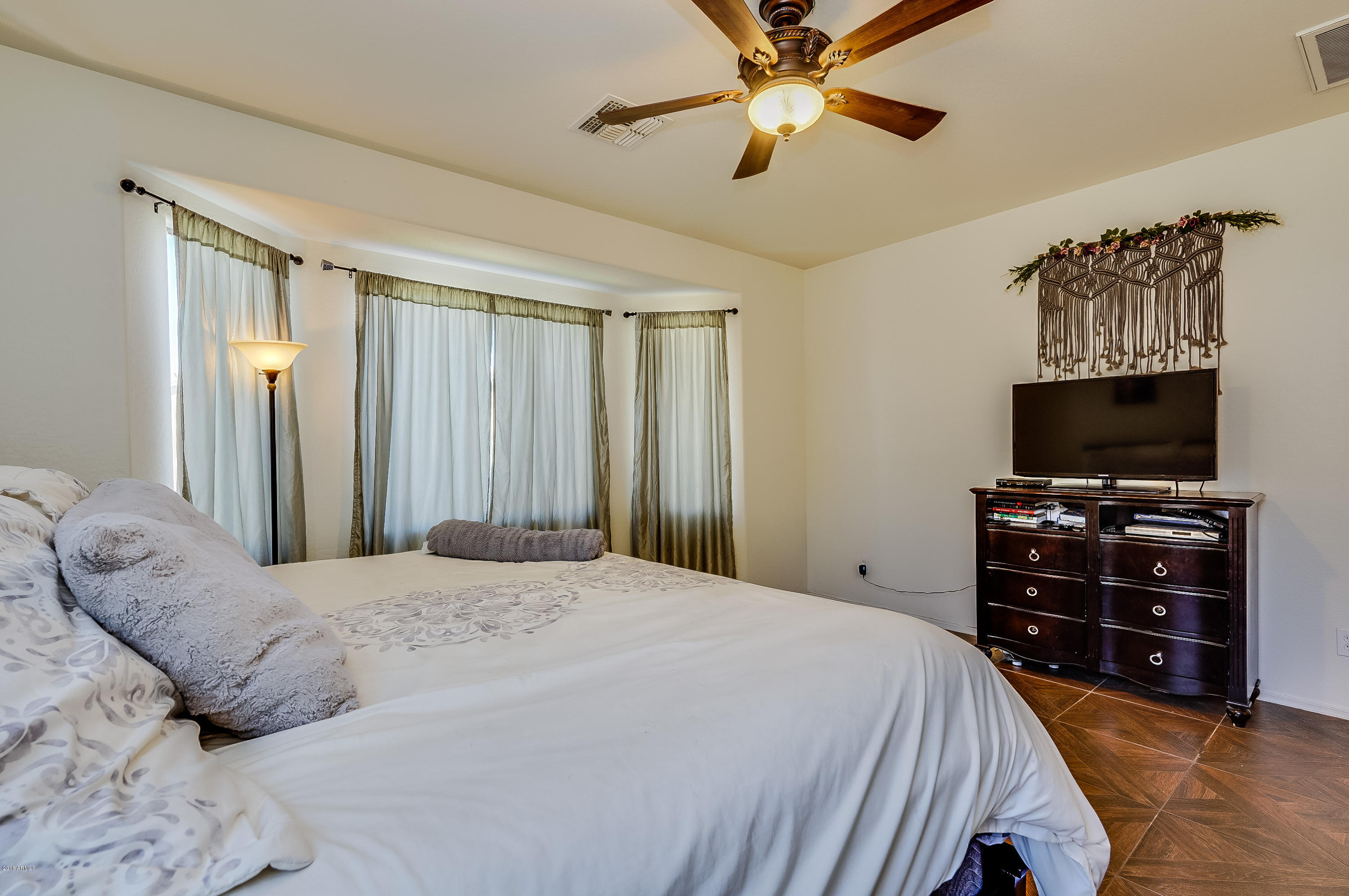 2518 West Beverly Rd. Phoenix, AZ 85041 - Photo 45 of 48 Beverly-53