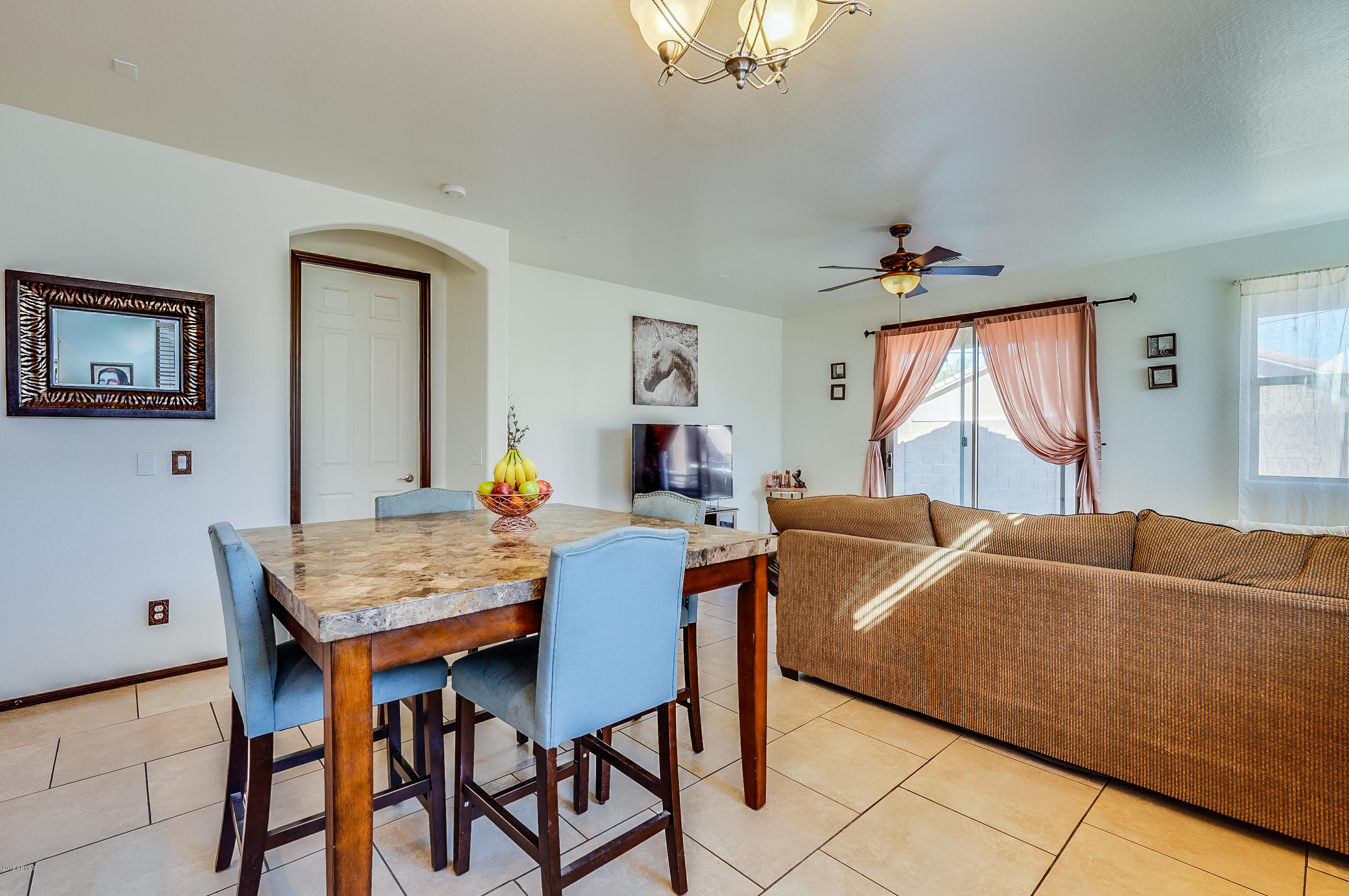 2518 West Beverly Rd. Phoenix, AZ 85041 - Photo 7 of 48 Beverly-18