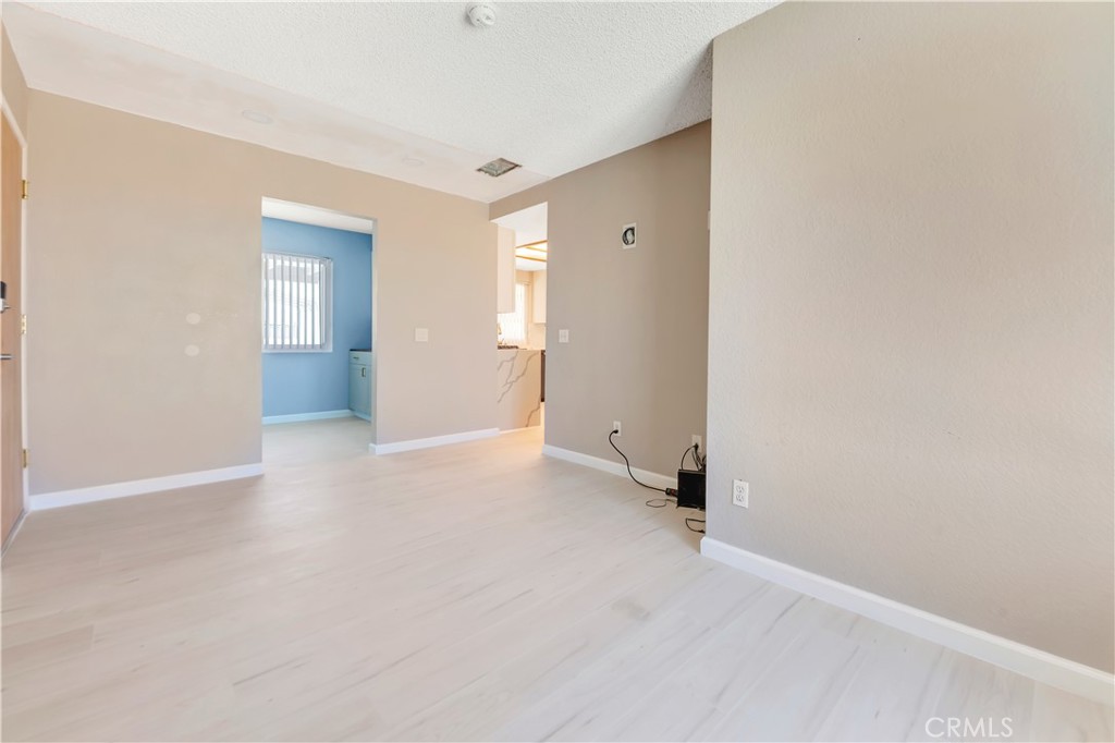 9742 East Ave R 8 Littlerock, CA 93543 - Photo 13 of 41 Bonus Room