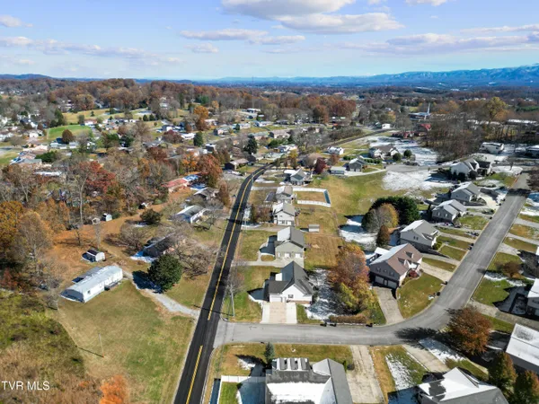 $365,000 | 1416 East Church Street, Greeneville, TN 37743