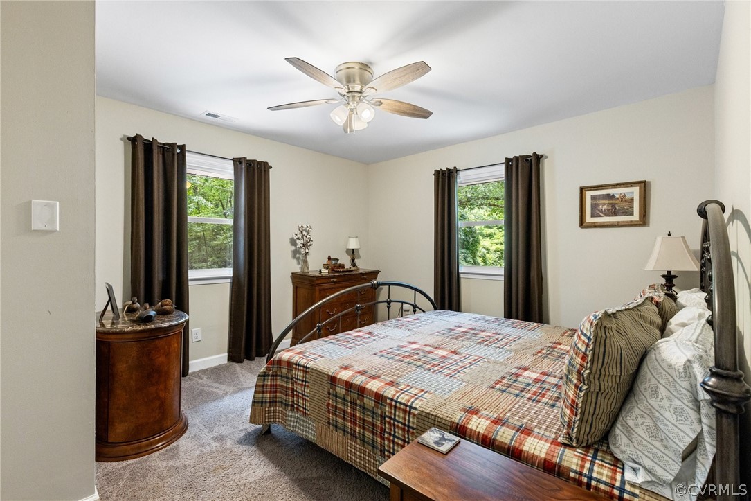 6286 McClellan Road Mechanicsville, VA 23111 - Photo 18 of 29 a bedroom with a bed and a window