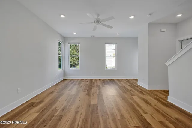 $1,075,000 | 2866 Worth Drive, Wilmington, NC 28412