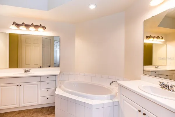 $2,300 | 97 Vivante Boulevard, Unit 304, Punta Gorda, FL 33950