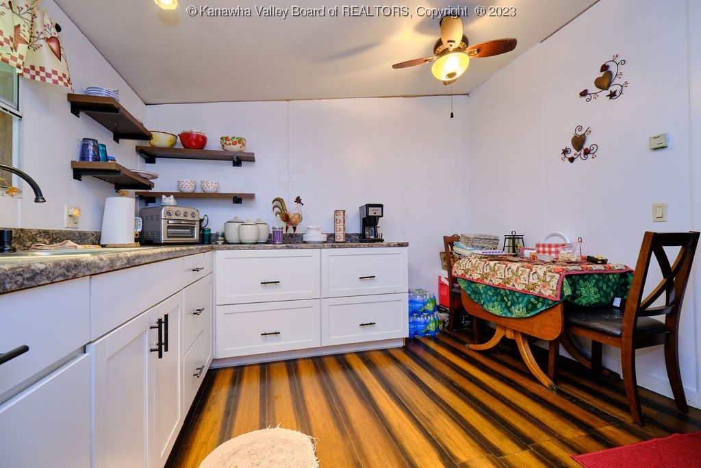 85 Holcomb Ridge Road Glen, WV 25088 - Photo 10 of 20 Gallery Image 10