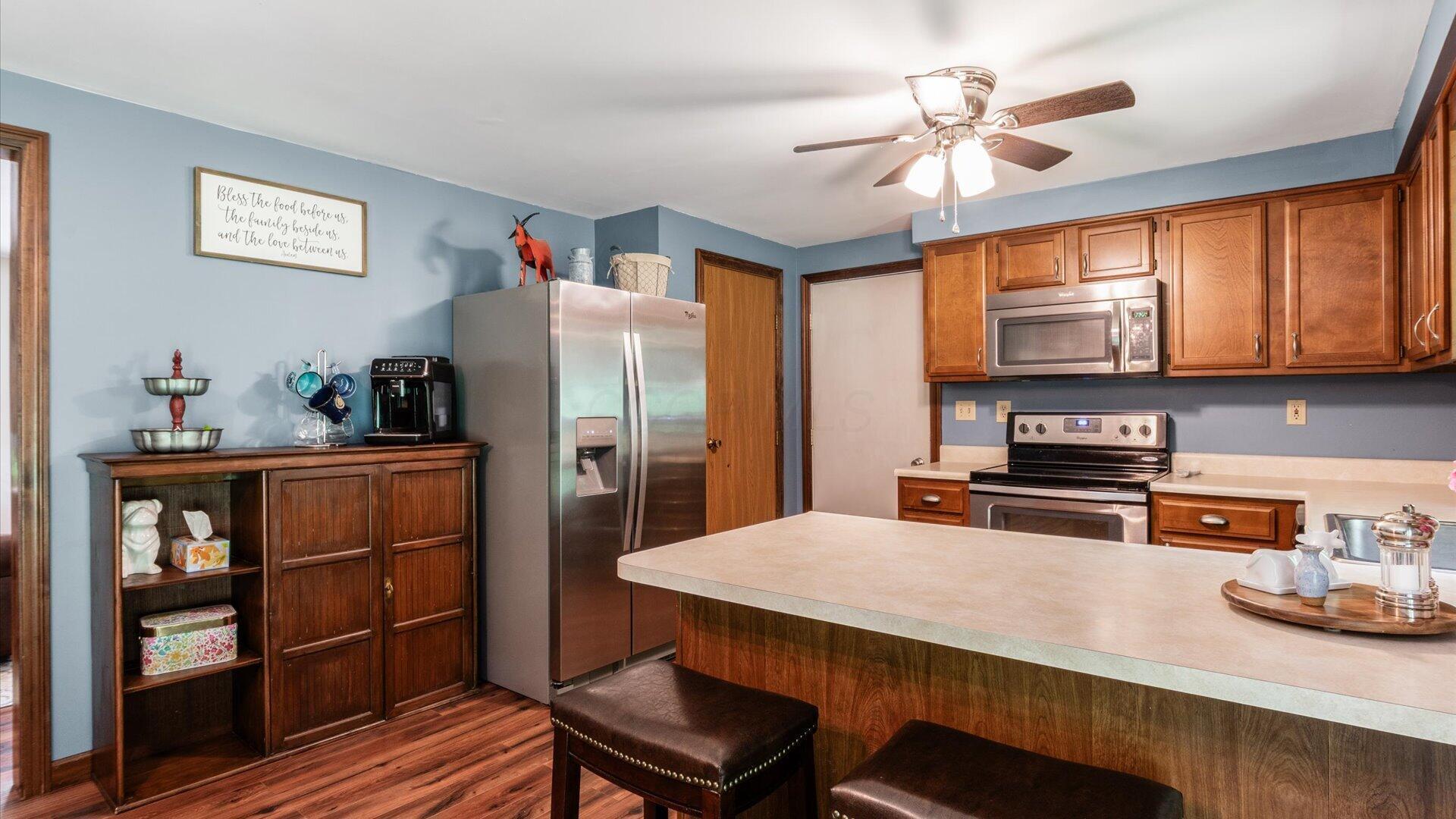 385 Irish Ridge Road Philo, OH 43771 - Photo 10 of 53 Eat-in Kitchen