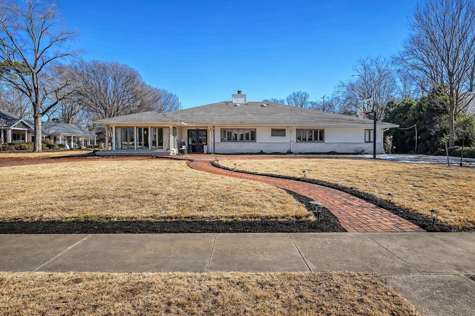 126 Wood Grove Road Memphis, TN 38117 - Photo 3 of 28