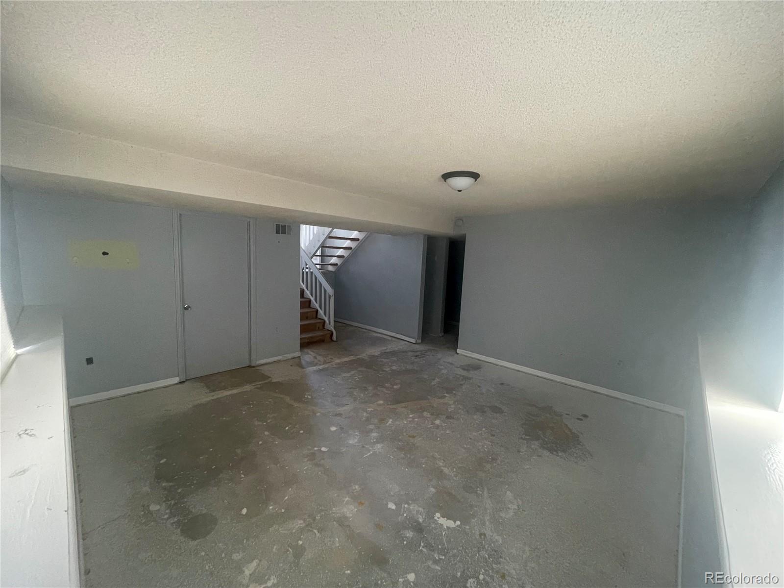 3817 South Ceylon Way Aurora, CO 80013 - Photo 11 of 18 a view of an empty room