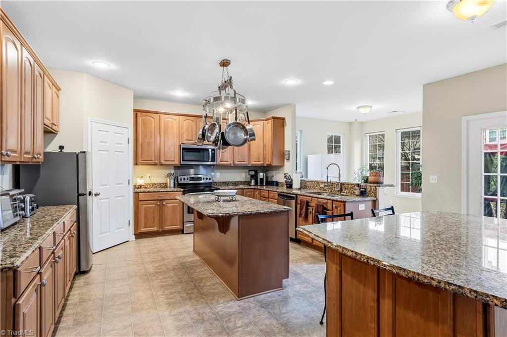 3025 Sycamore Point Trail High Point, NC 27265 - Photo 14 of 40