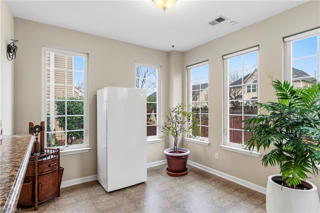 3025 Sycamore Point Trail High Point, NC 27265 - Photo 18 of 40