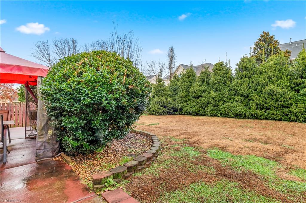 3025 Sycamore Point Trail High Point, NC 27265 - Photo 37 of 40