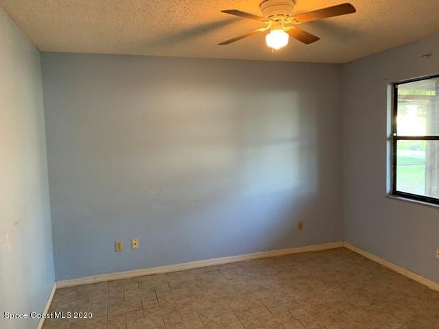 6117 Dees Road Cocoa, FL 32927 - Photo 6 of 18 Living Area